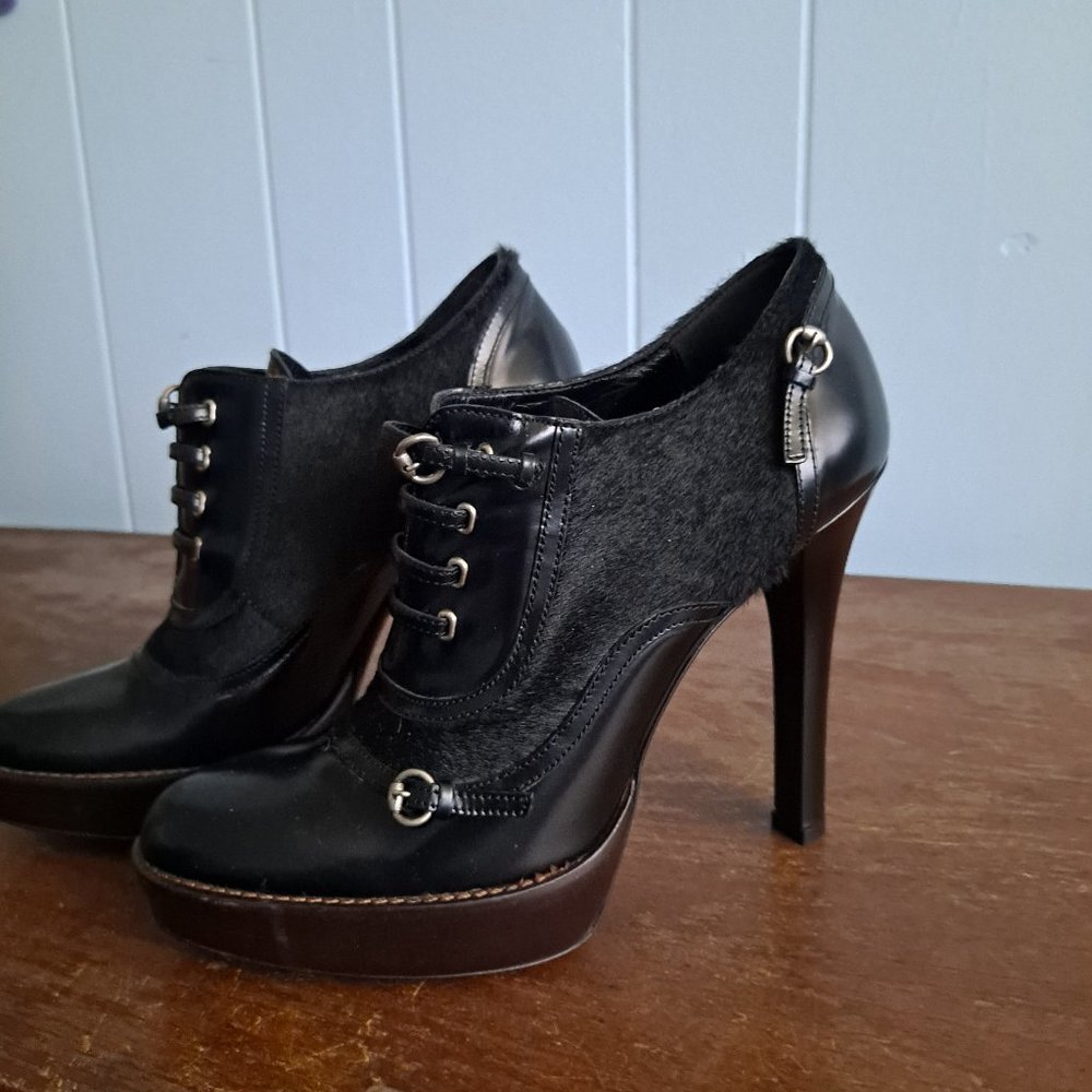 Gucci Leather and Pony Hair Booties Shoes - Picture 2 of 11